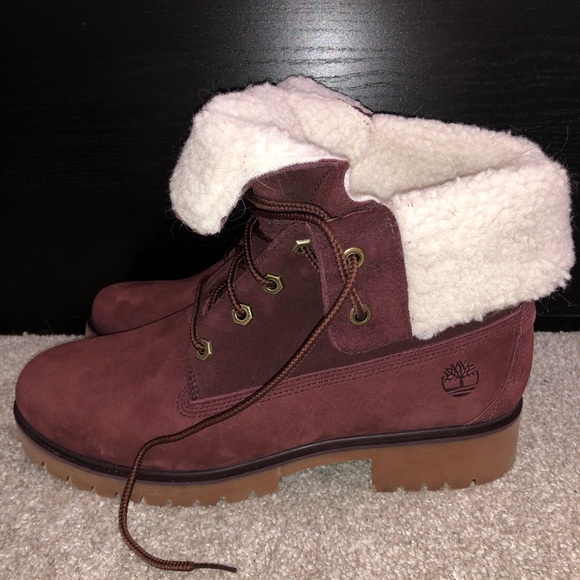 maroon timberlands womens